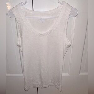 Vineyard Vine White Sleeveless Tank